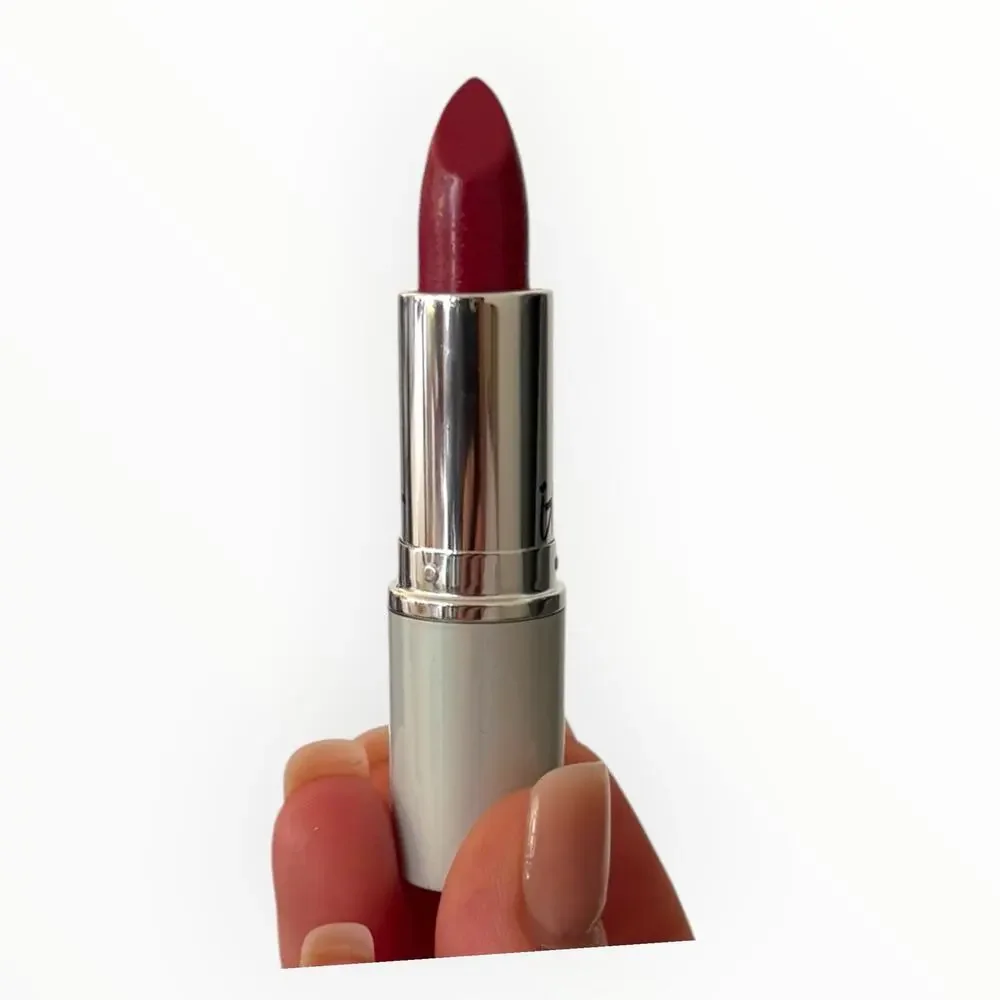 IT Cosmetics Blurred Lines Smooth Fill Lipstick - Shade: LIVE - New NWOB